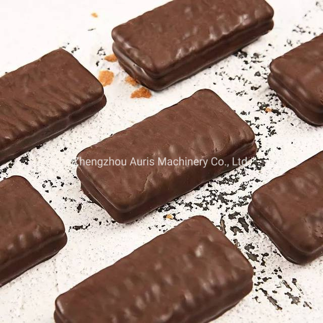 Ligne complètement automatique chocolat d'enrobeuse de bonbons au chocolat enrobant la machine avec le tunnel de refroidissement