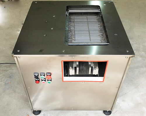 Les machines de développement de doubles poissons de fente taillent l'utilisation de restaurant de machine de filet