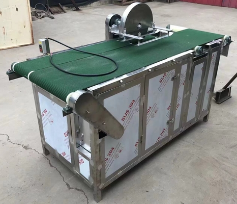 La fabrication électrique de saucisse usinent la chaîne de production inoxydable de la saucisse 304 500kg/H machines