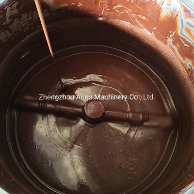 Chocolat chaud de réservoir de dégel faisant la machine gâchant la machine de distributeur
