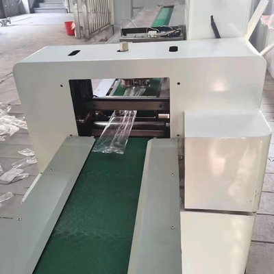 L'affichage à cristaux liquides complètement automatique intelligent de machine à emballer d'oreiller montrent le contrôle de PLC